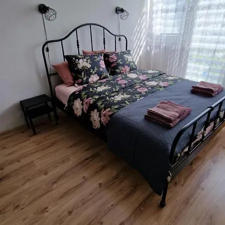 Apartament Spoko-loko Апартаменты
